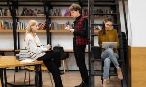 Основные виды деятельности в библиотечном деле: особенности профессии и направления работы
